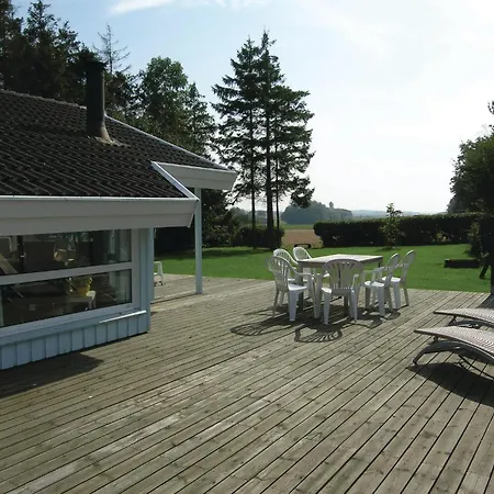 Gulspurvevaenget V * Nordenbro Vesteregn